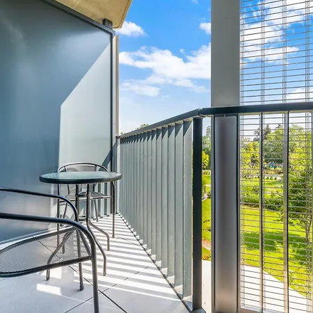 Lam Lavender - Free Parking براتسيلافا