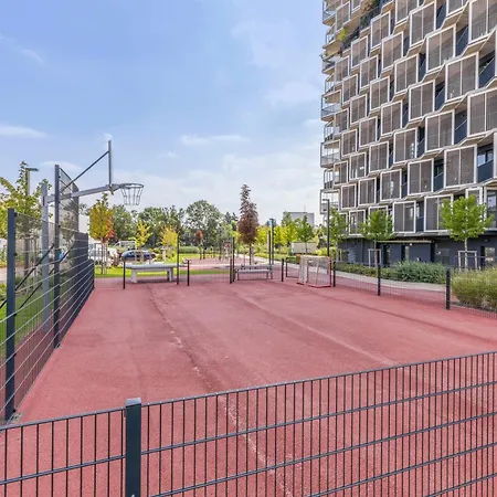 Lam Lavender - Free Parking * براتسيلافا