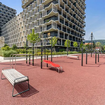 Lam Lavender - Free Parking براتسيلافا